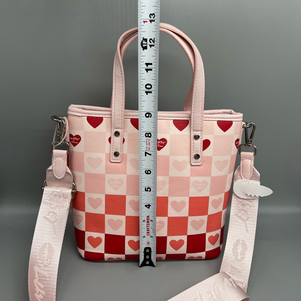 Betsey Johnson purse - Picture 4 of 11